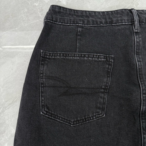 Women’s American Eagle Super Hi Rise A-Line Button Up Black Denim Skirt Size 8 - Picture 10 of 15